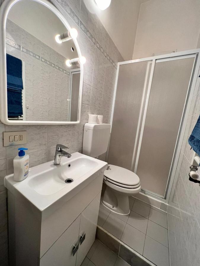 Savona Casa Vacanze Vicino Mare 3 Minuti Wifi Dış mekan fotoğraf