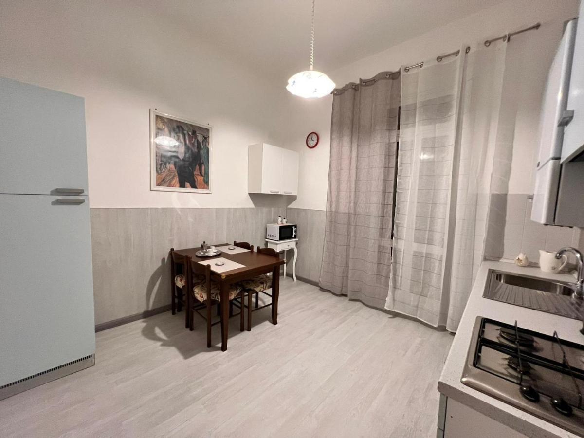 Savona Casa Vacanze Vicino Mare 3 Minuti Wifi Dış mekan fotoğraf