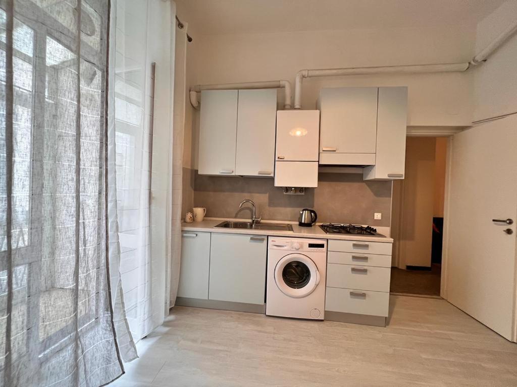 Savona Casa Vacanze Vicino Mare 3 Minuti Wifi Dış mekan fotoğraf