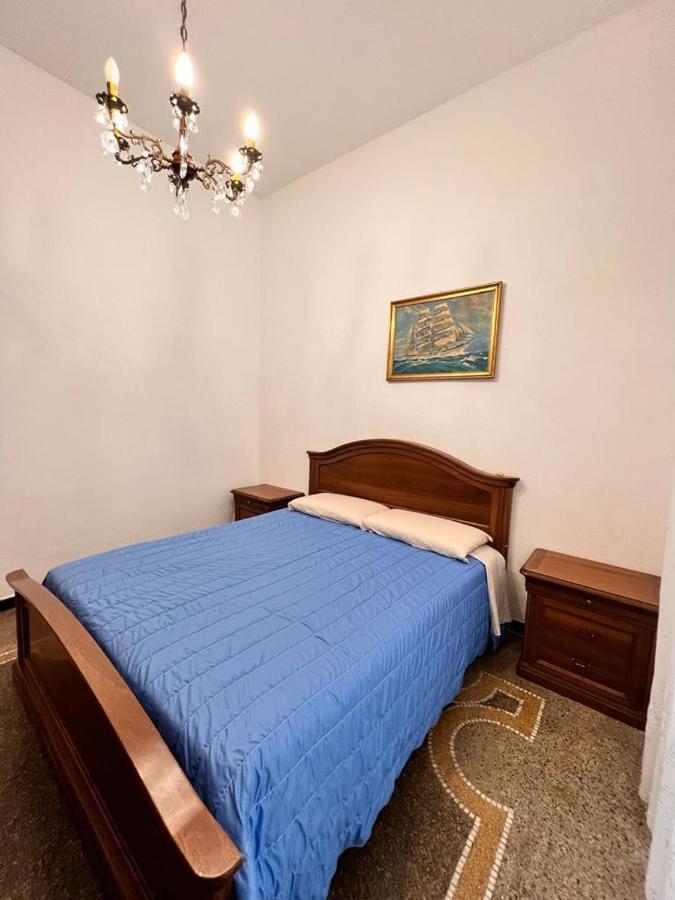 Savona Casa Vacanze Vicino Mare 3 Minuti Wifi Dış mekan fotoğraf