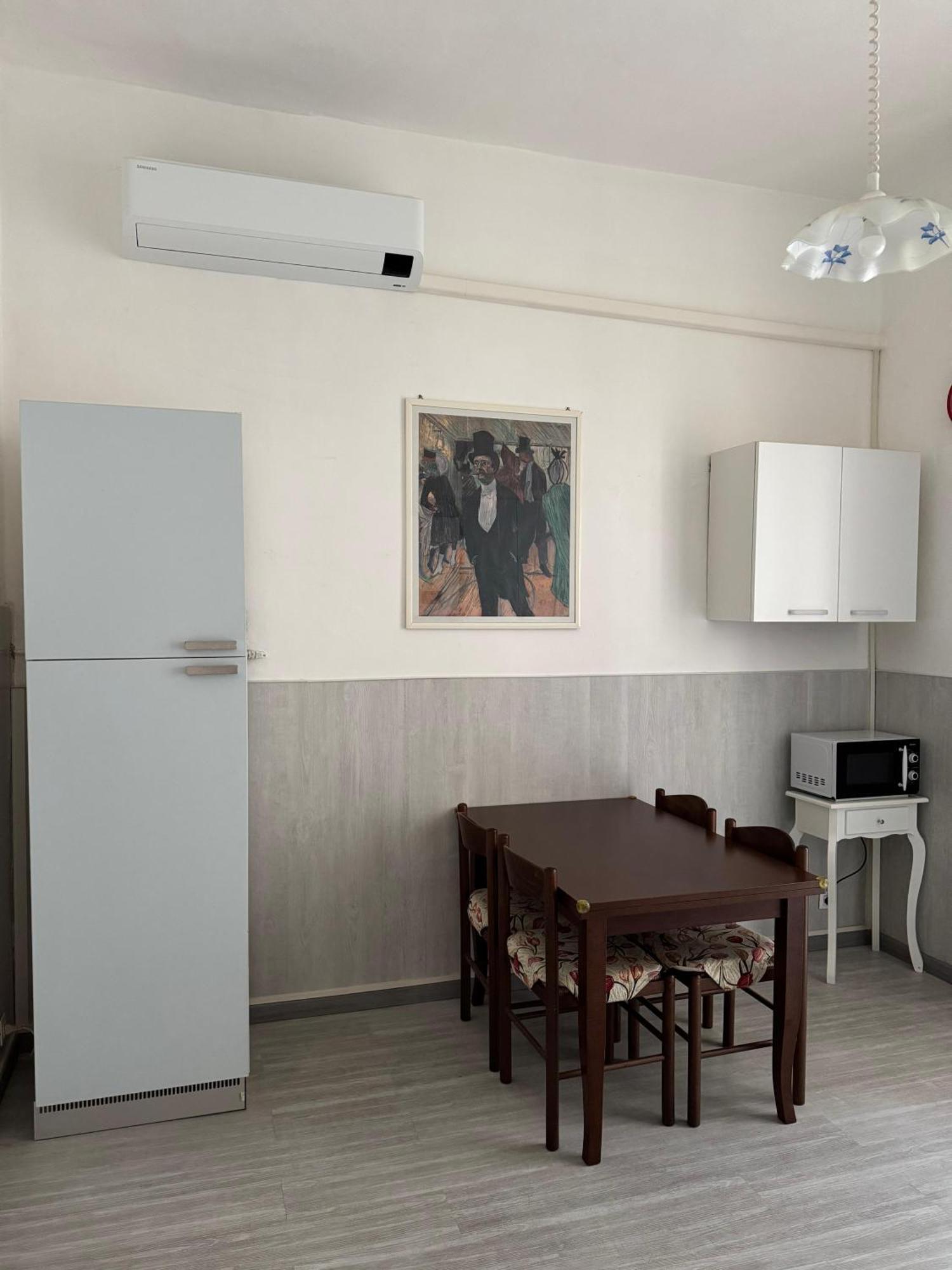 Savona Casa Vacanze Vicino Mare 3 Minuti Wifi Dış mekan fotoğraf